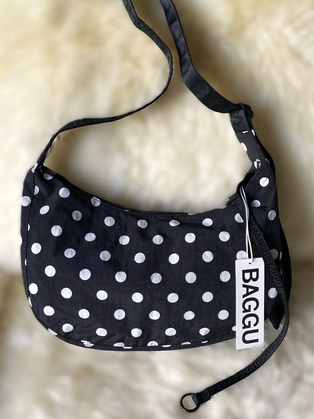NWT Baggu Medium Crescent Bag - Black w/ White Polka Dot